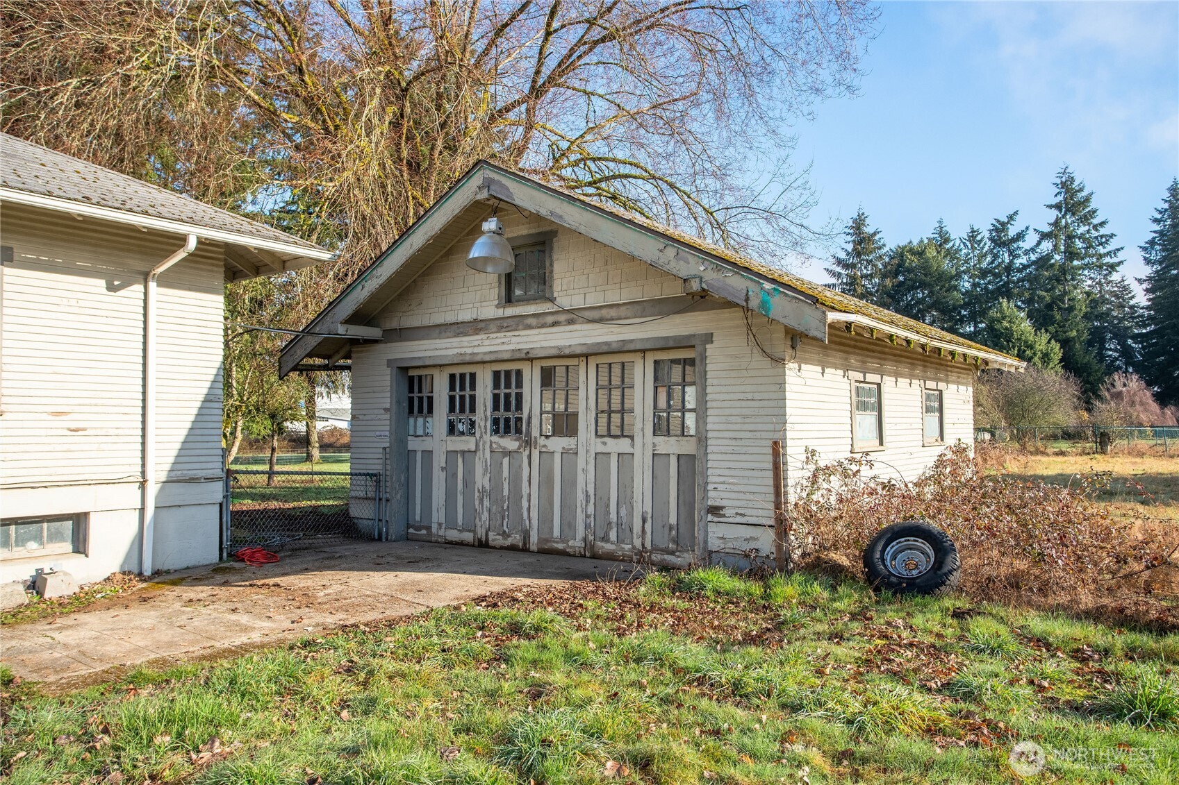 2910 Harrison Avenue Property Photo 28