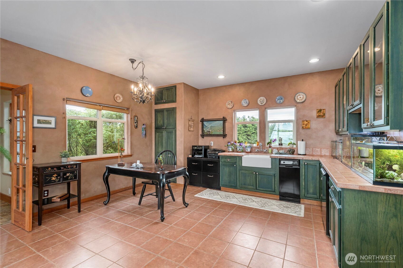 1939 49th Street Property Photo 23