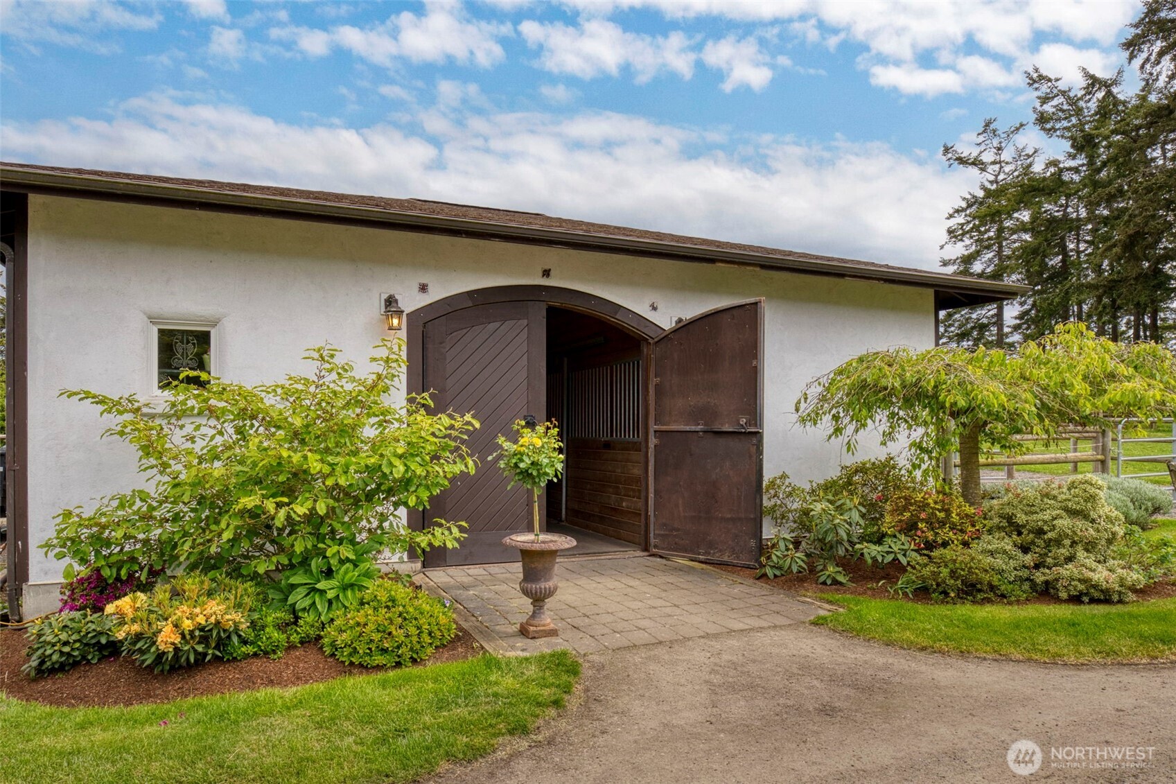 1939 49th Street Property Photo 33