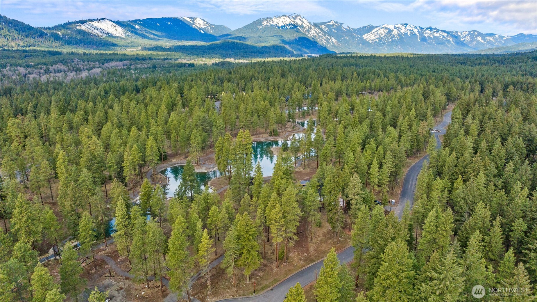 87 Wanawish Loop Property Photo 1
