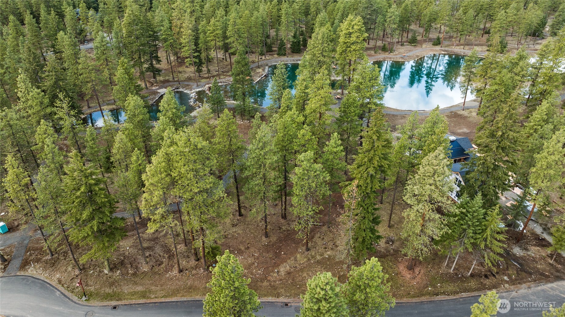87 Wanawish Loop Property Photo 5