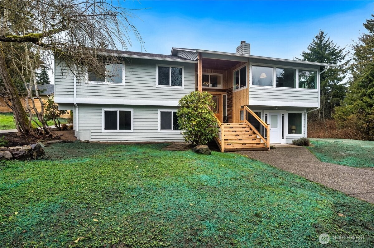 16209 Broadway Avenue Property Photo