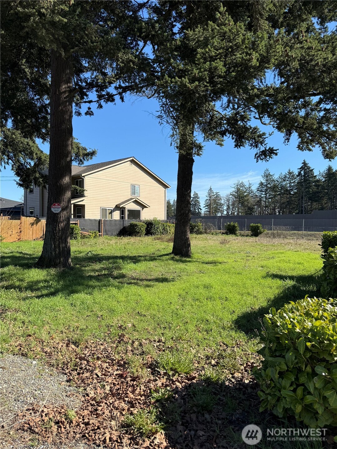 14433 Union Avenue Property Photo 2
