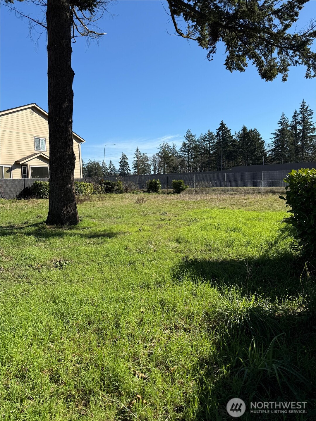 14433 Union Avenue Property Photo 9