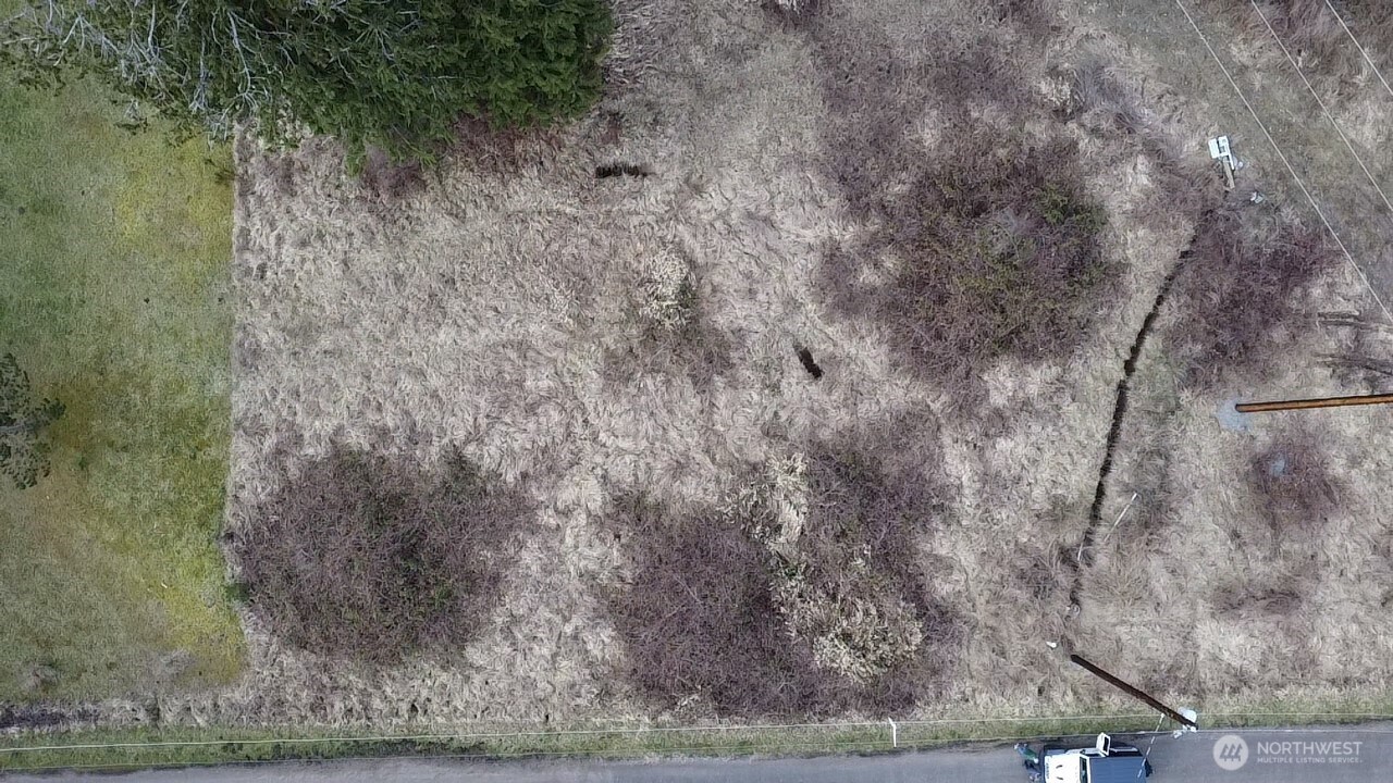 20217 Whitefish Lane Property Photo 7