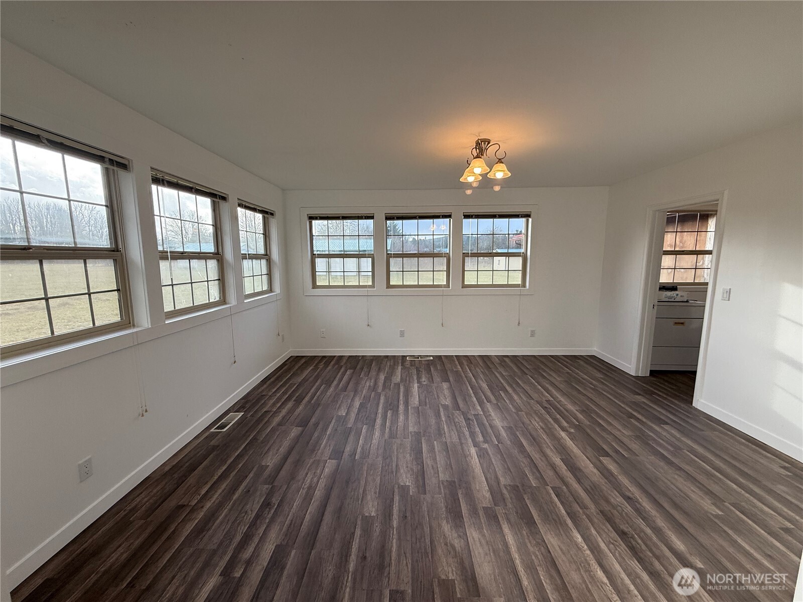 106 Alder Street Property Photo 14