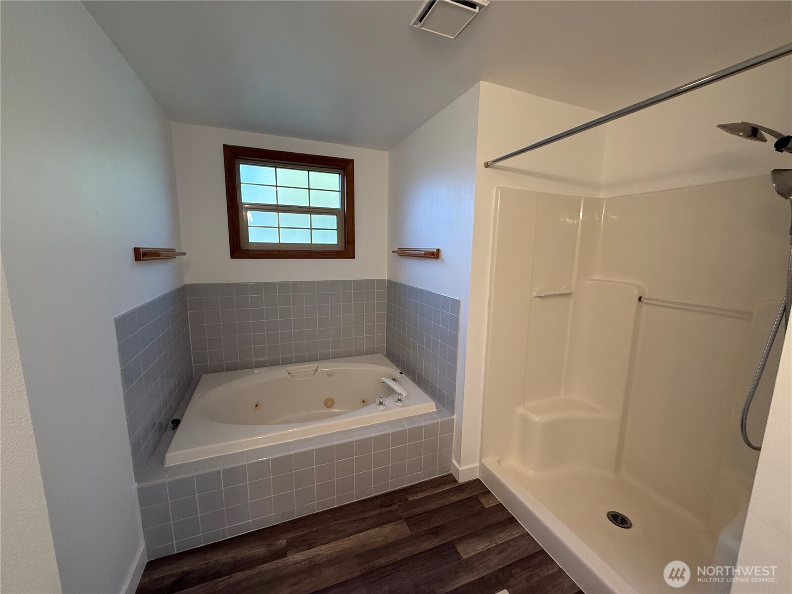 106 Alder Street Property Photo 19