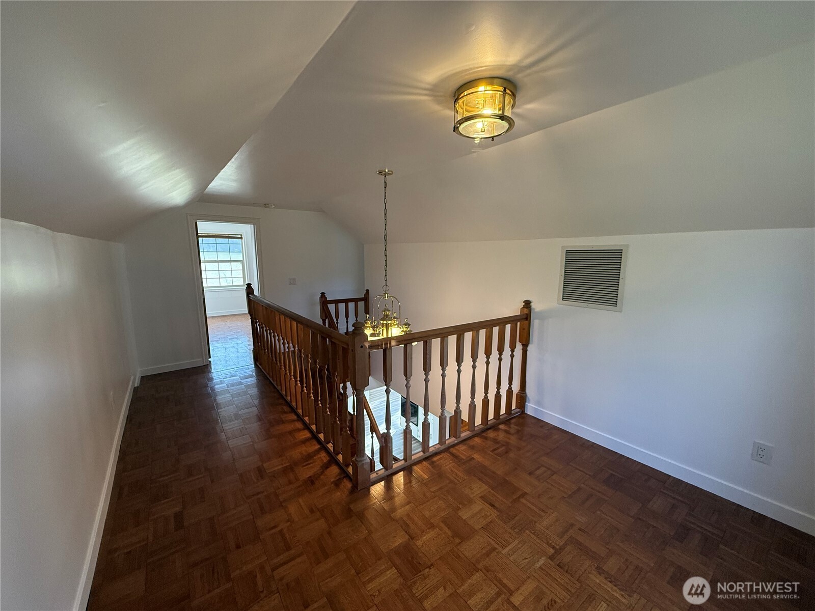 106 Alder Street Property Photo 22