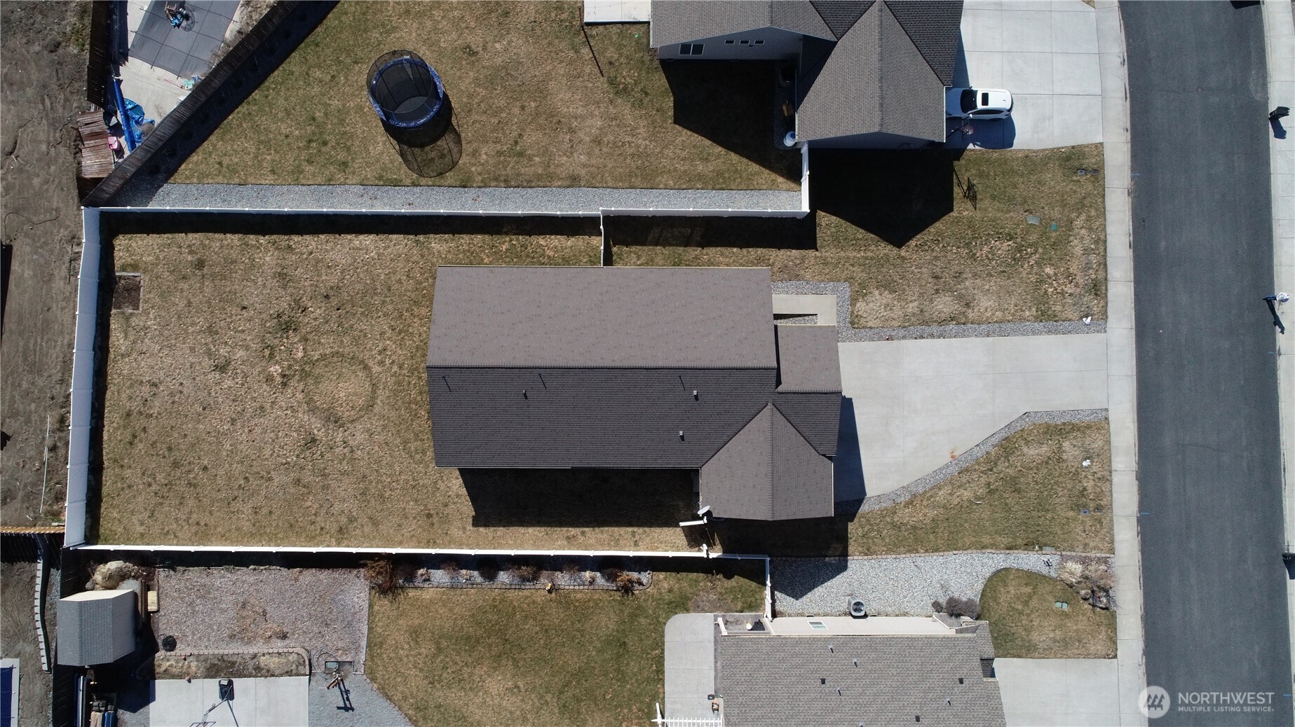 138 Summer Breeze Road Property Photo 3
