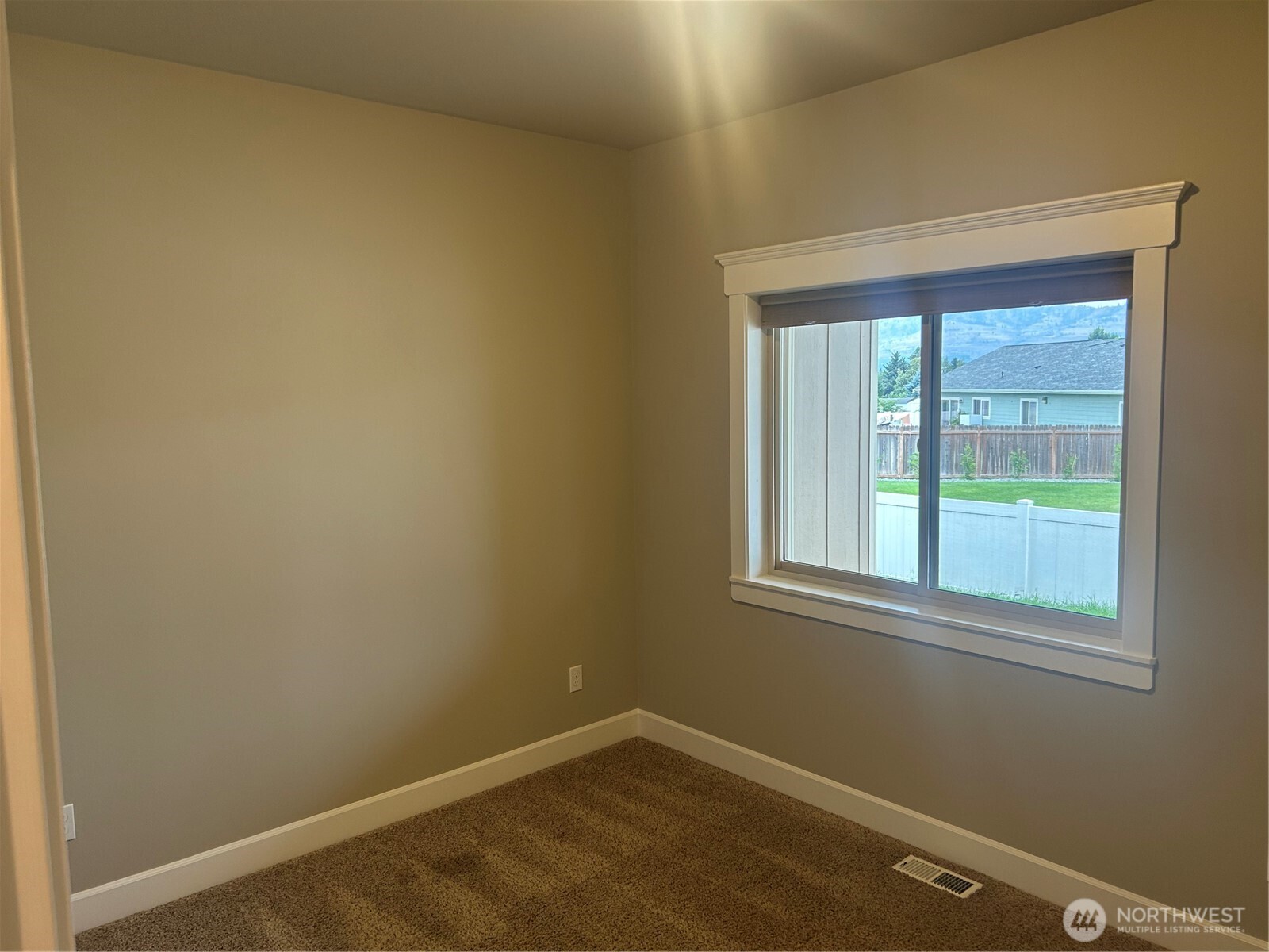 138 Summer Breeze Road Property Photo 14
