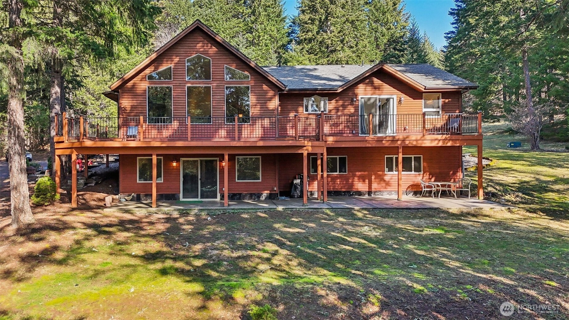 232 Upper Lakeview Road Property Photo 1
