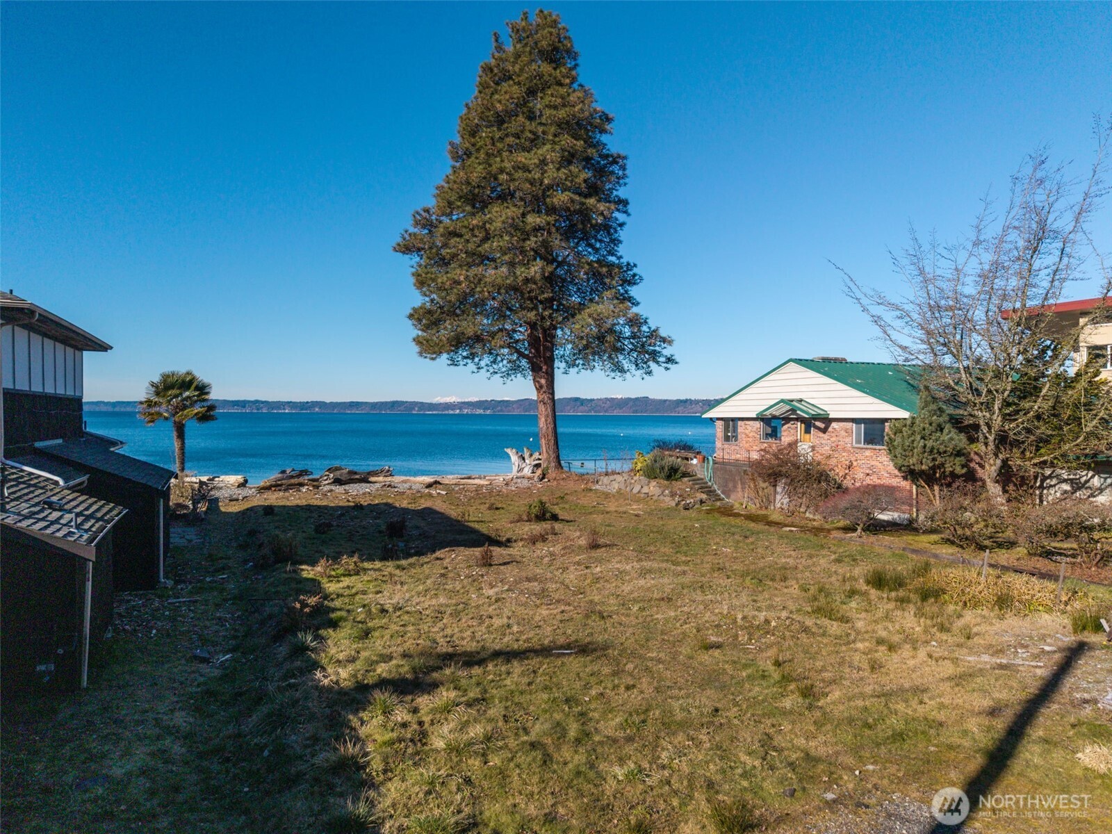 702 S 280th St Property Photo 4