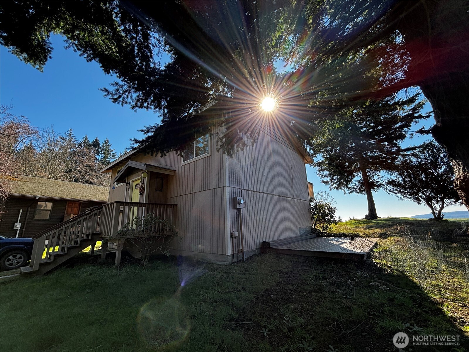 18 Whidbey Island Dr. Drive Property Photo 1