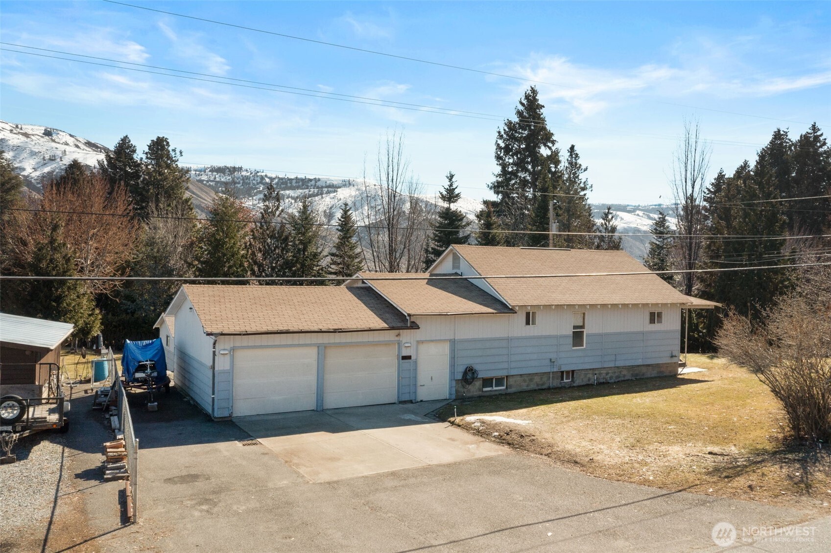 2391 Albin Drive Property Photo