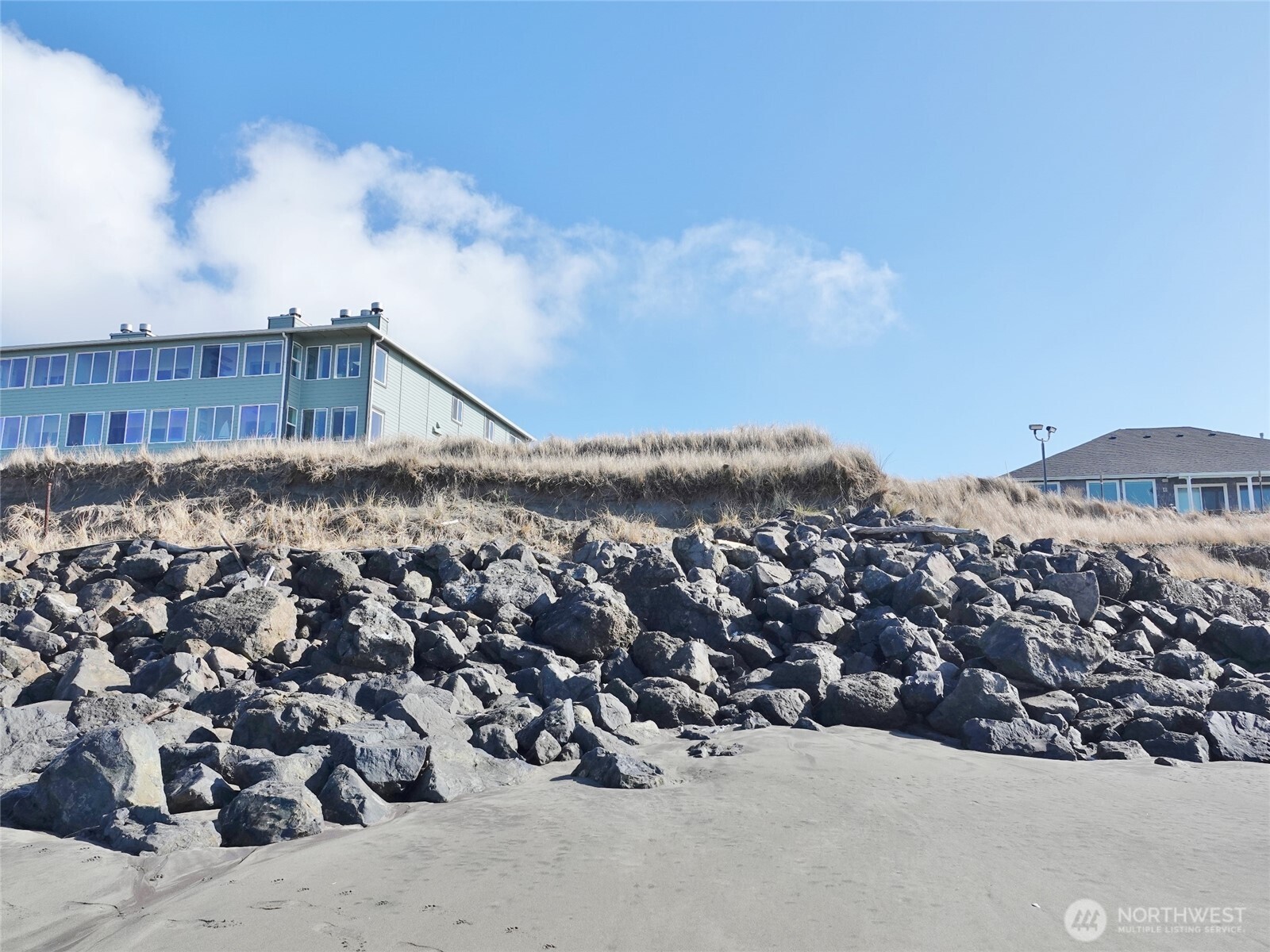 1449 Ocean Shores Boulevard Property Photo 9