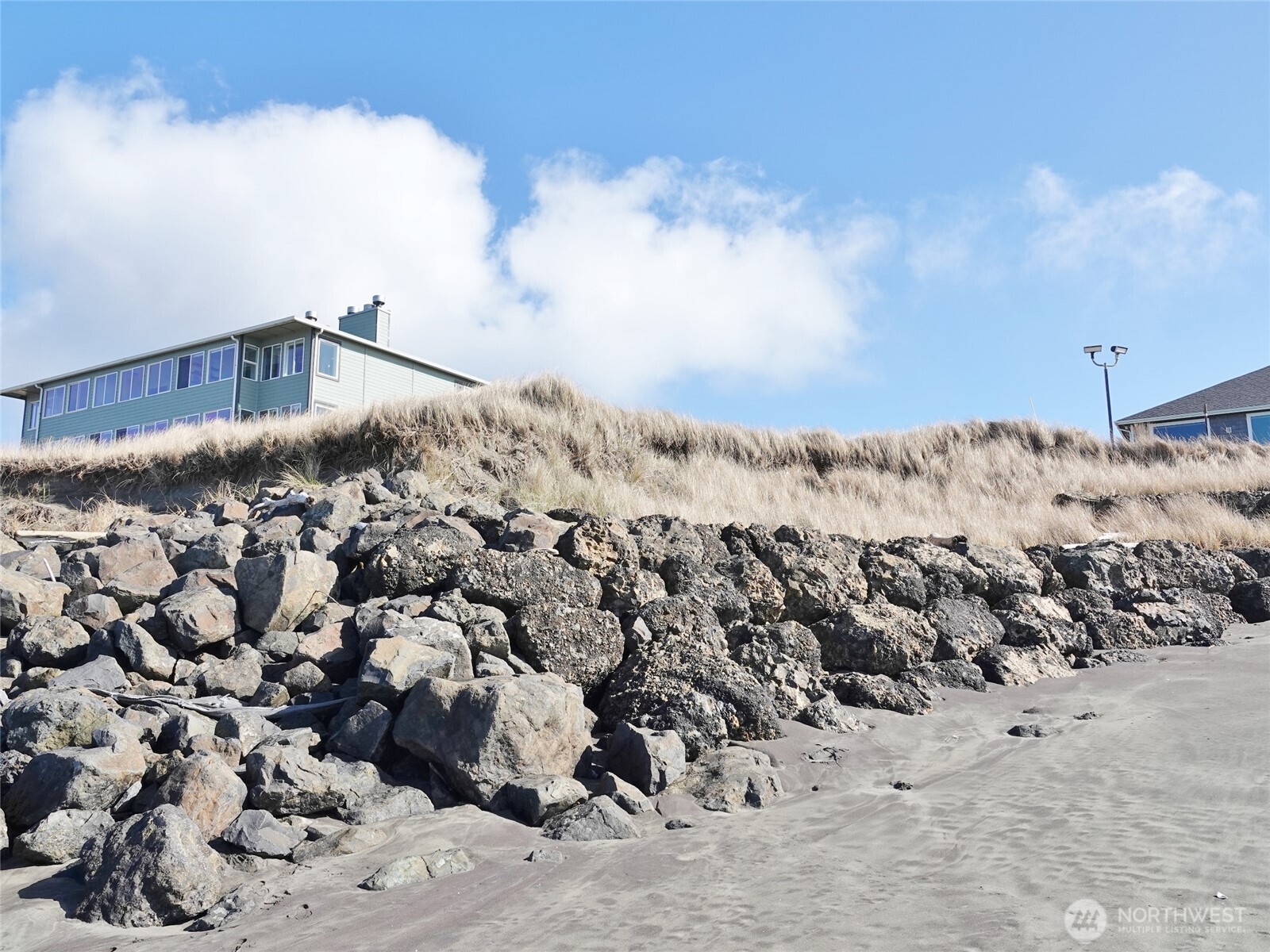 1449 Ocean Shores Boulevard Property Photo 10