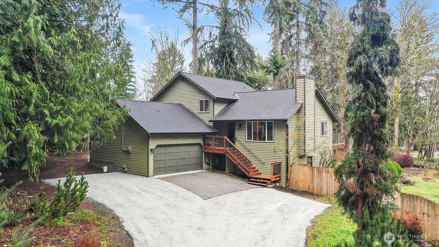 15519 Lakeview Avenue Property Photo