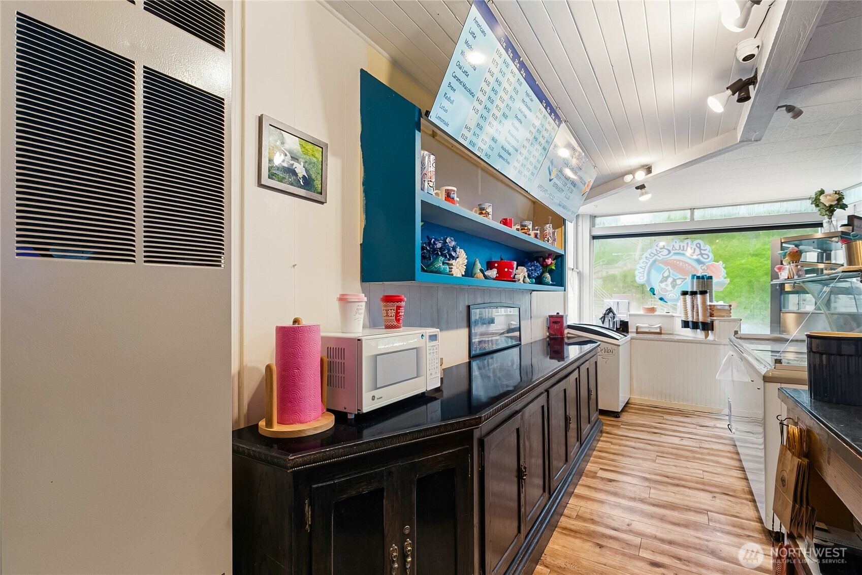 602 1st Street Property Photo 18