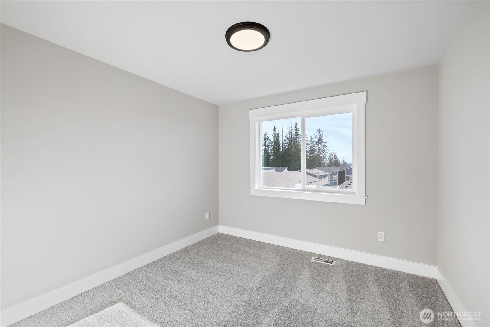 1022 168th Street Property Photo 16