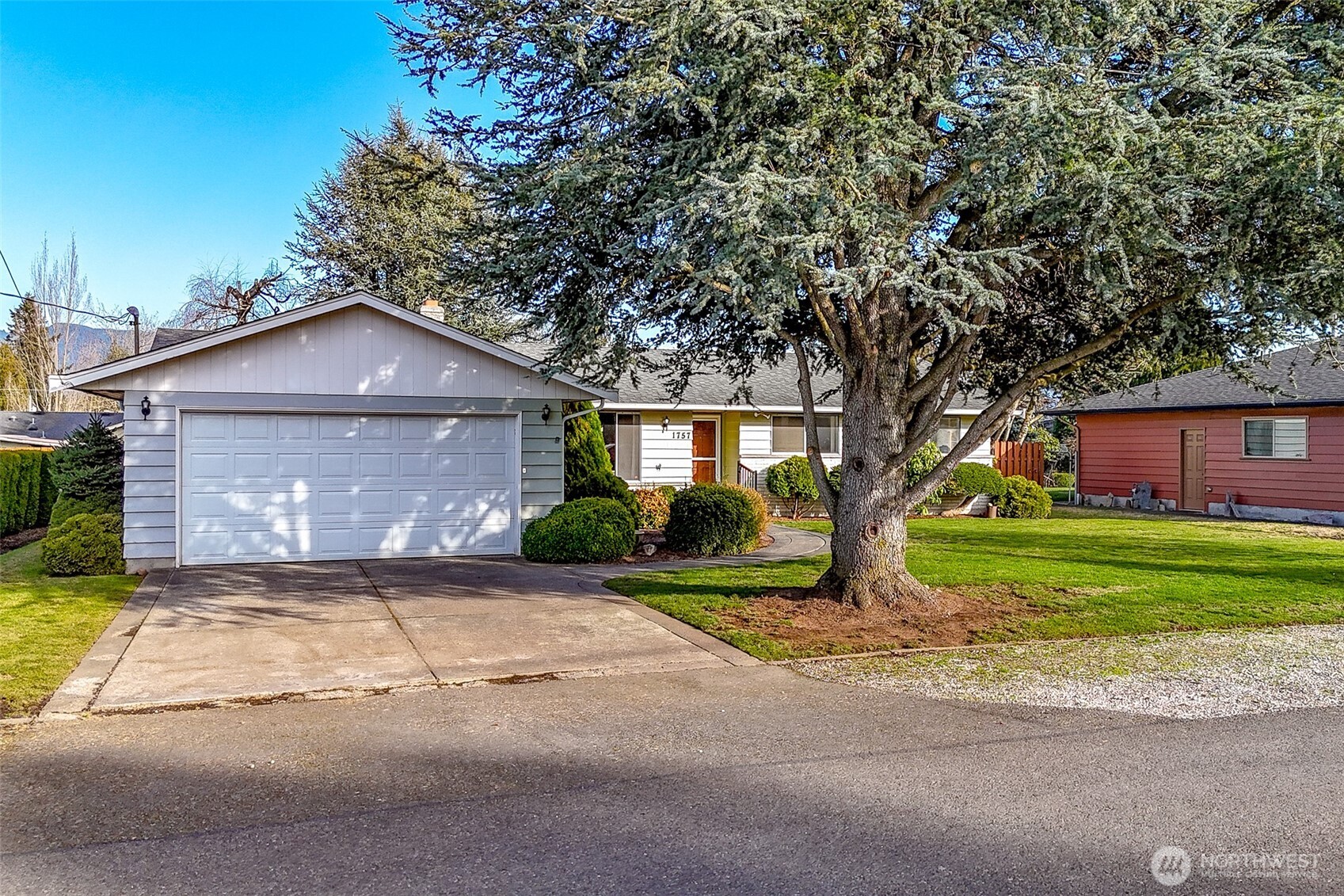 1757 Gossard Street Property Photo