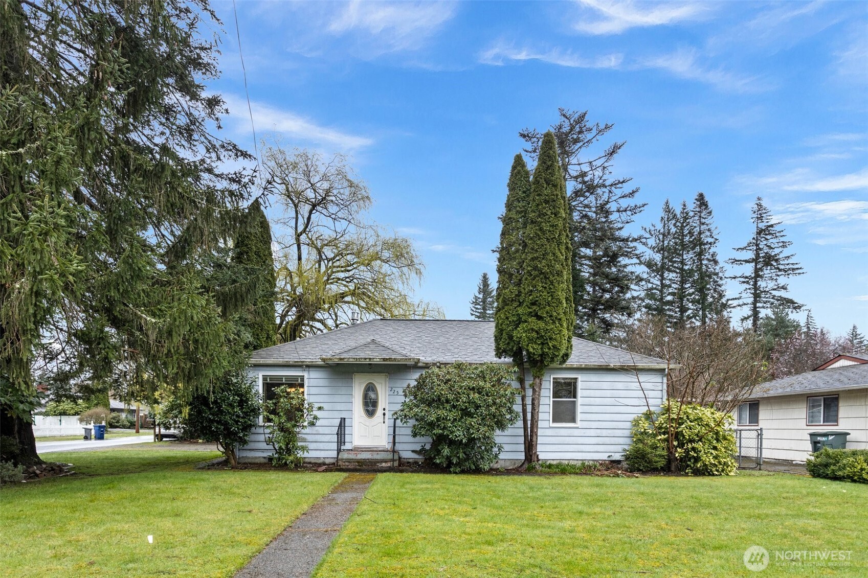 225 Ne 6th Street Property Photo