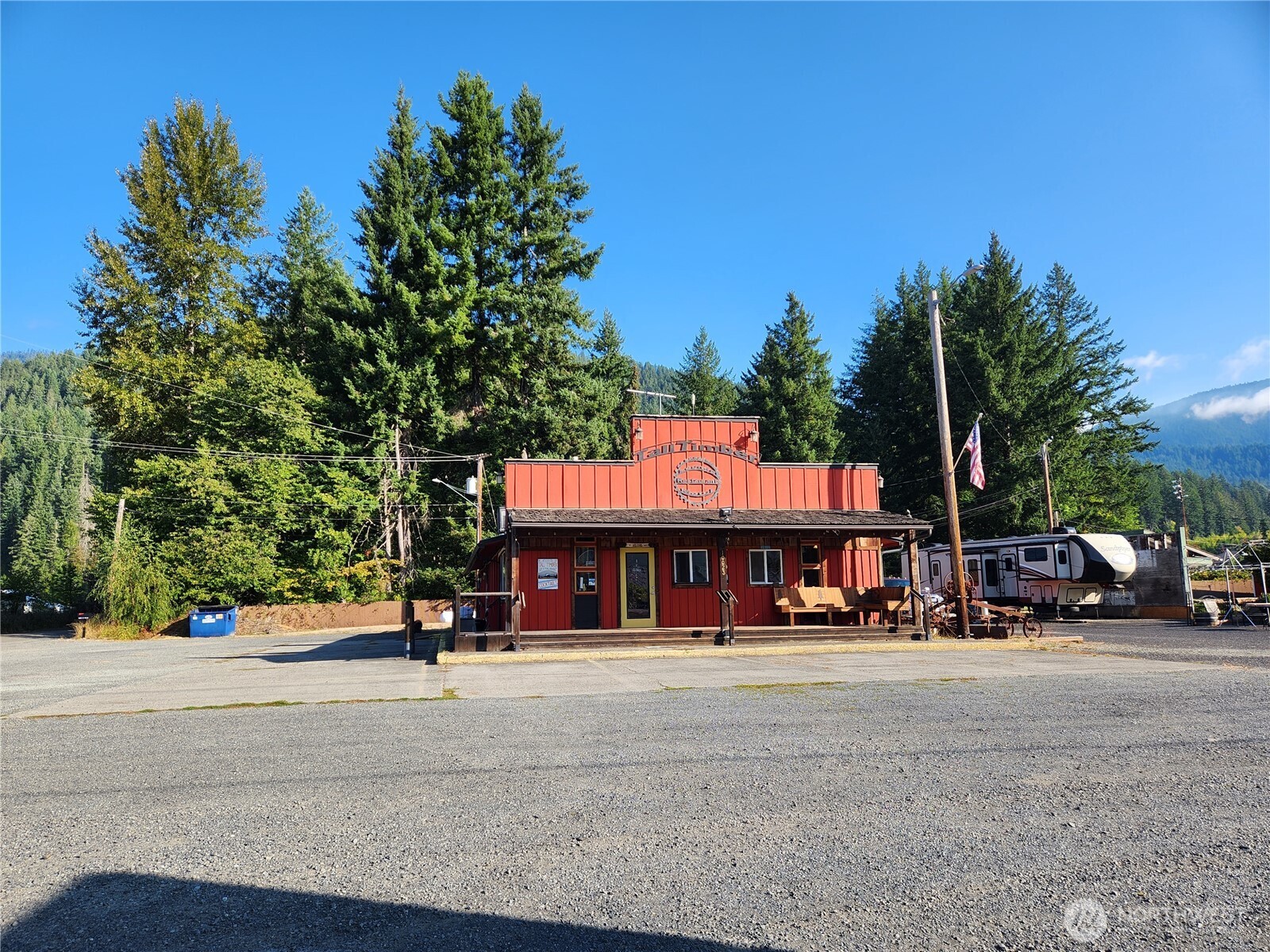10023 Us Hwy 12 Property Photo