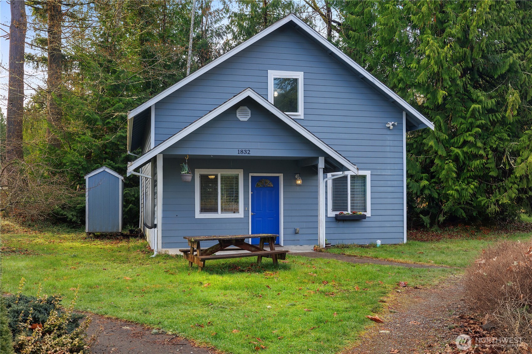 1832 Fairview Street Property Photo
