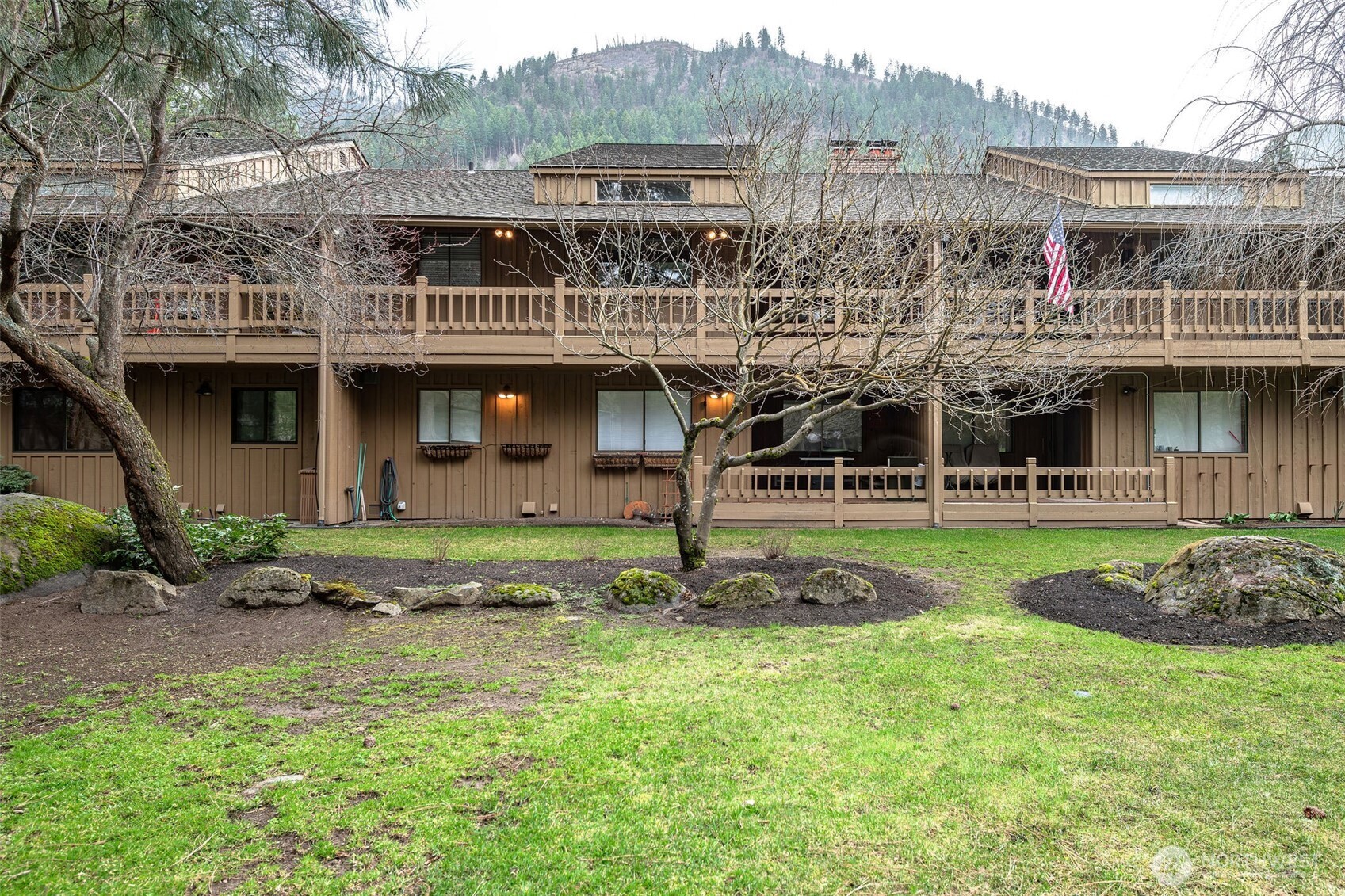 8975 Icicle Road G Property Photo