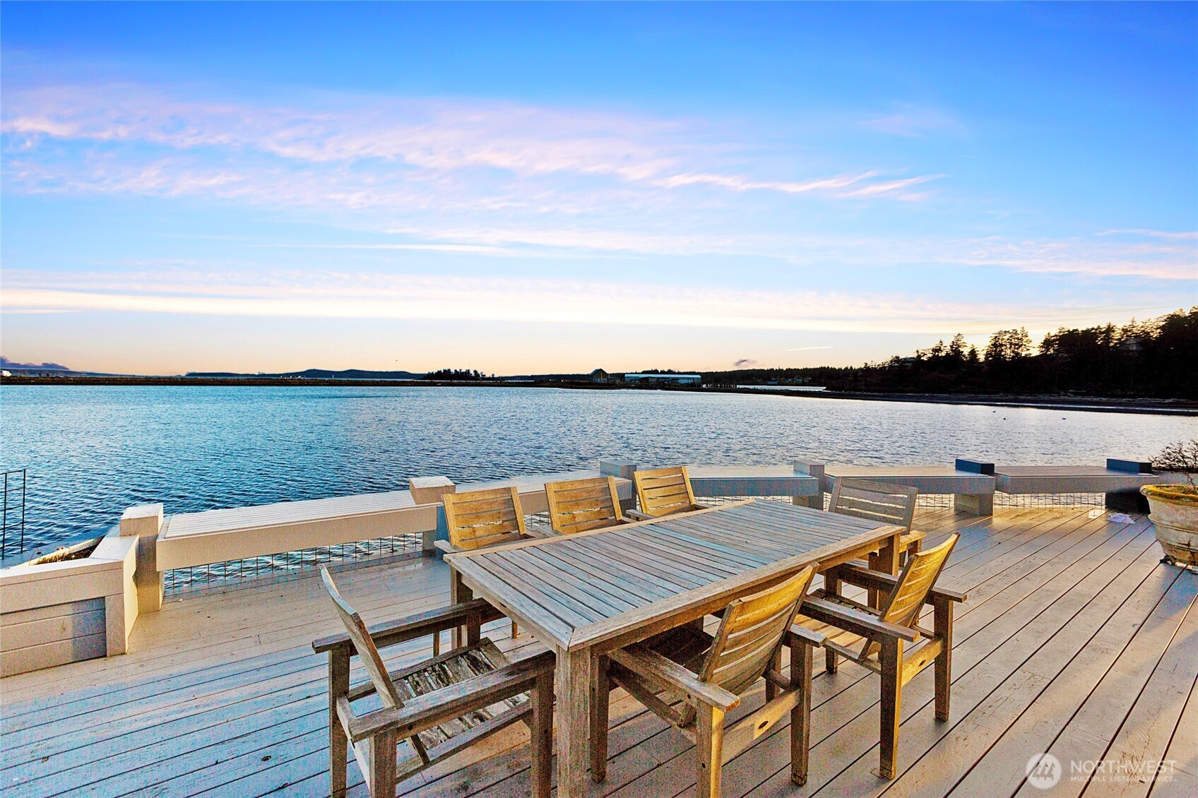 4875 Pear Point Road Property Photo