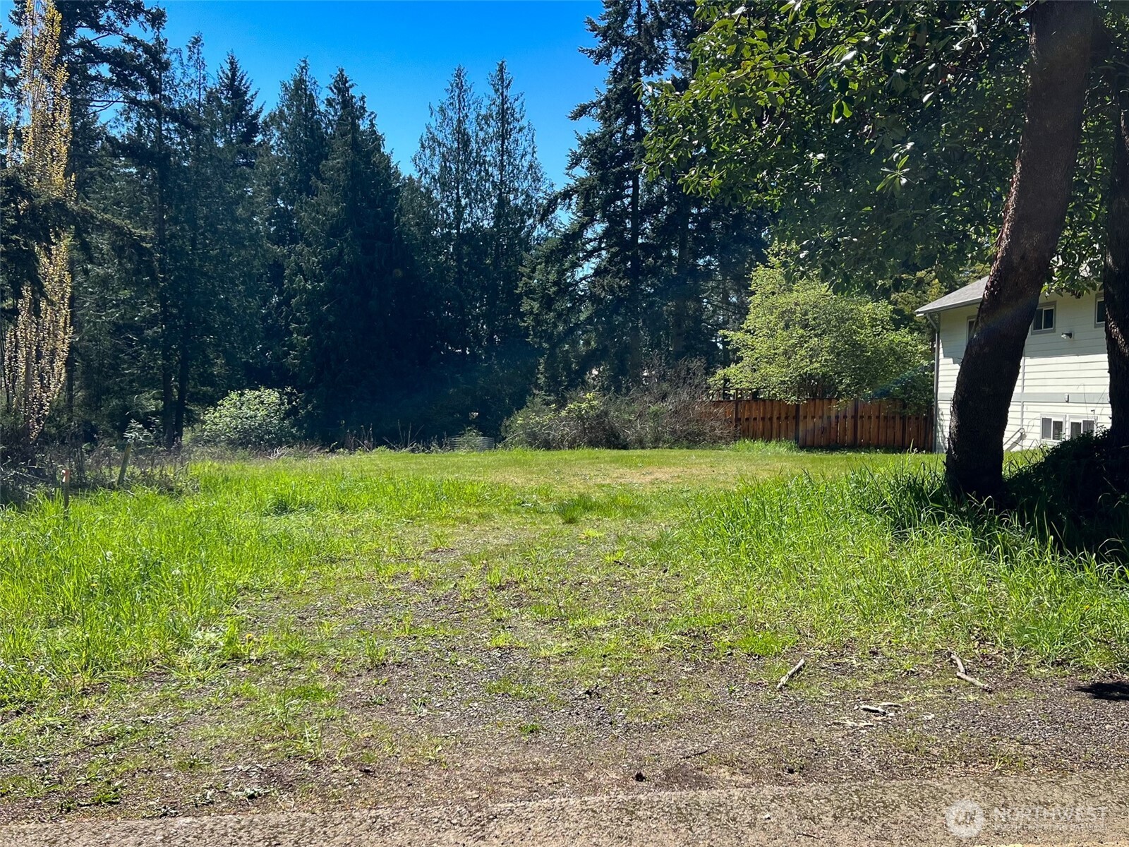 1219 S Street Property Photo 7
