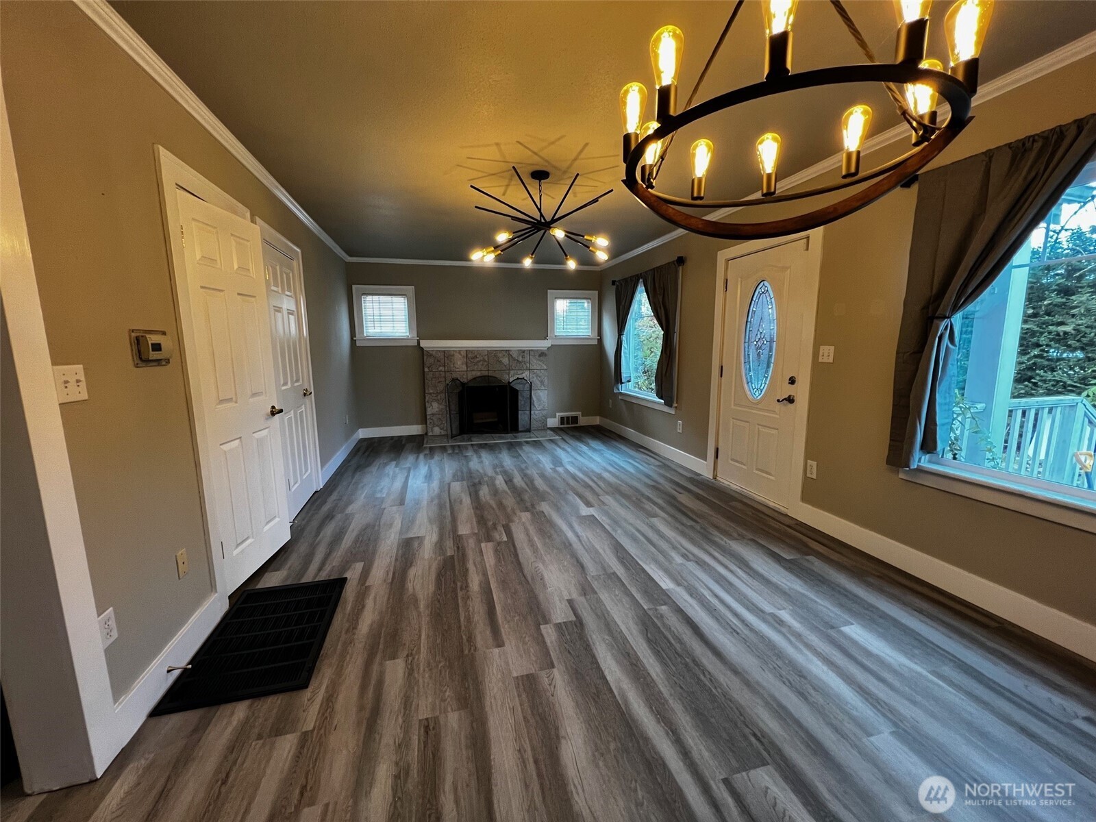 7846 Lake City Way Property Photo 7