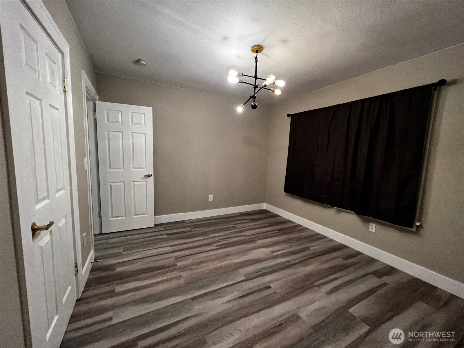 7846 Lake City Way Property Photo 15