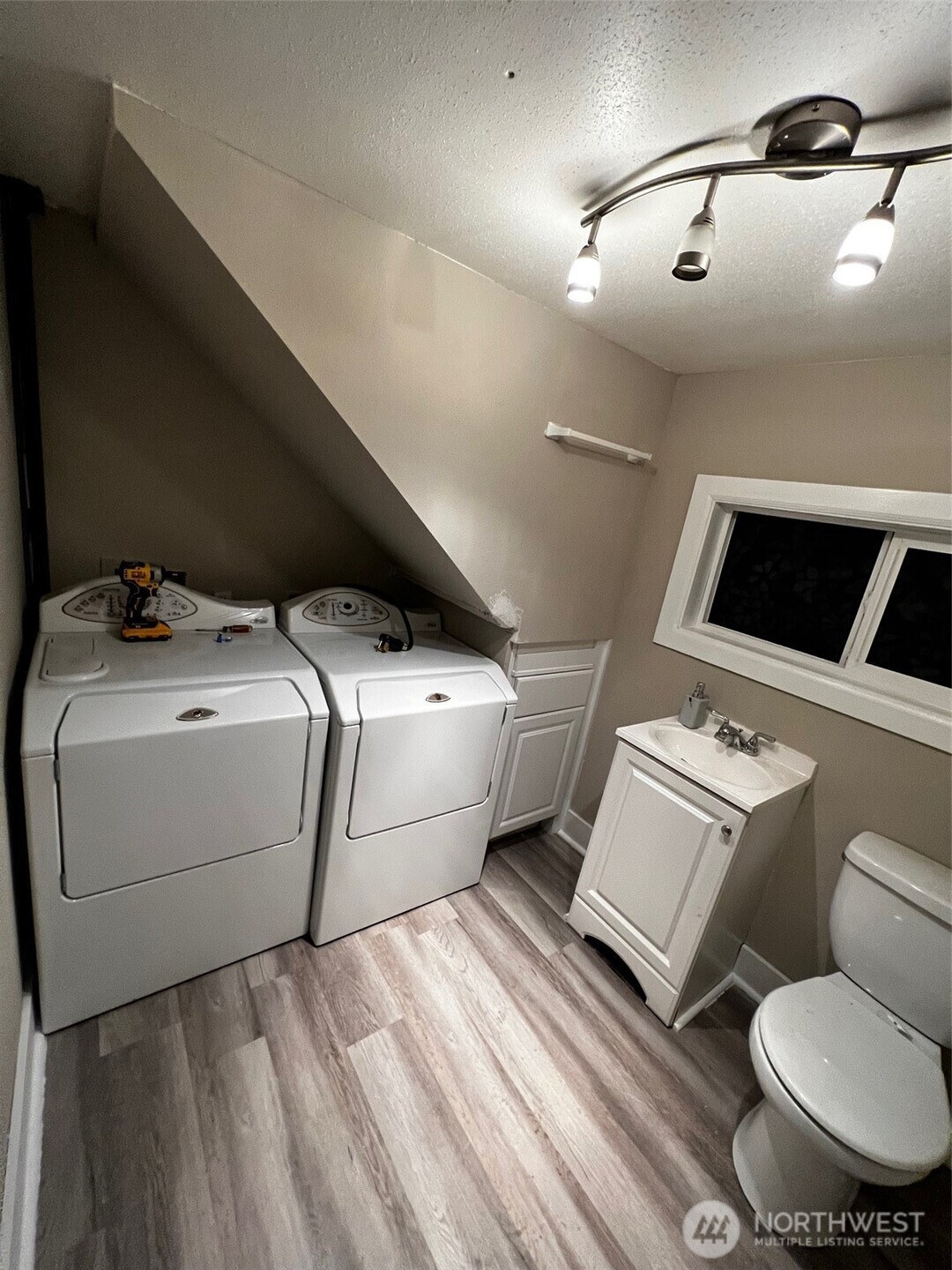 7846 Lake City Way Property Photo 21
