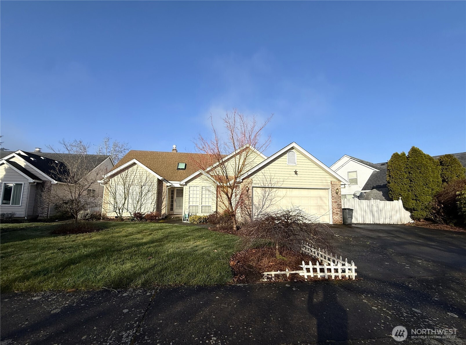 1610 Se 163rd Pl Property Photo