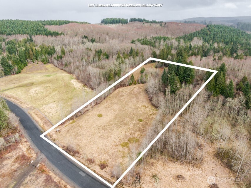 125 Nw Hill Creek Road Property Photo 1
