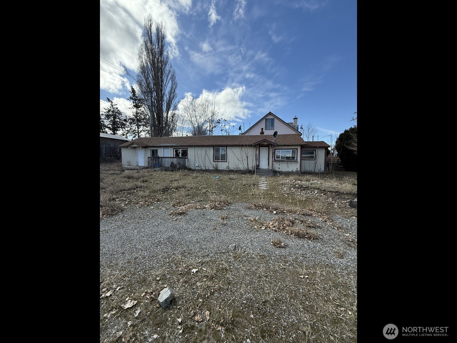 120 Electric Blvd Property Photo