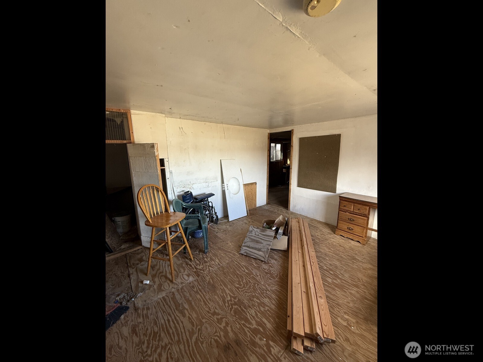 120 Electric Blvd Property Photo 15