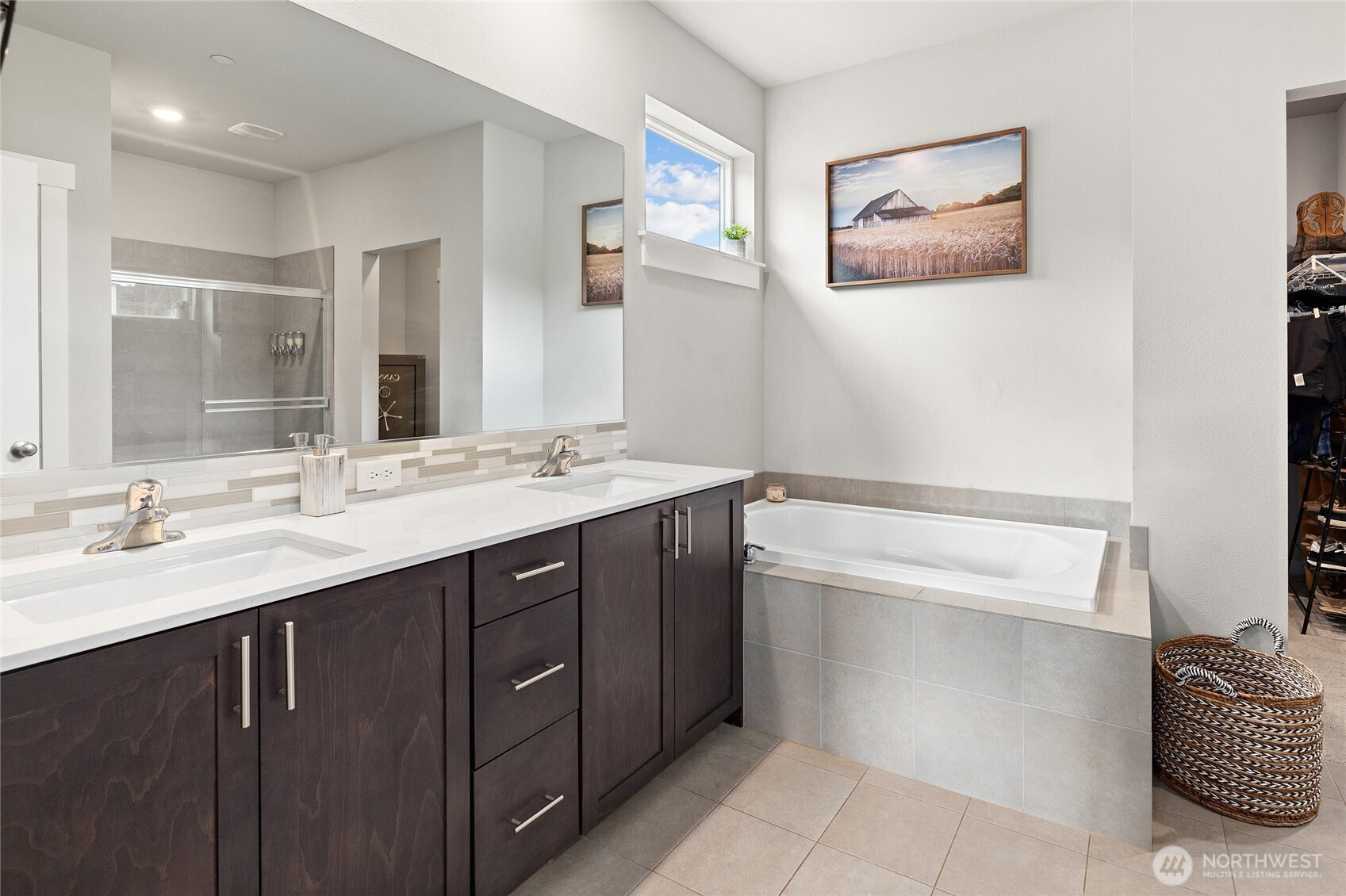 151 Burke Road Property Photo 18