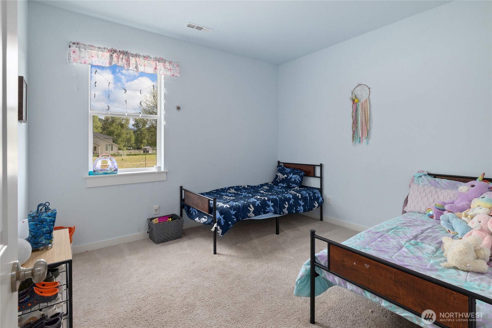 151 Burke Road Property Photo 23