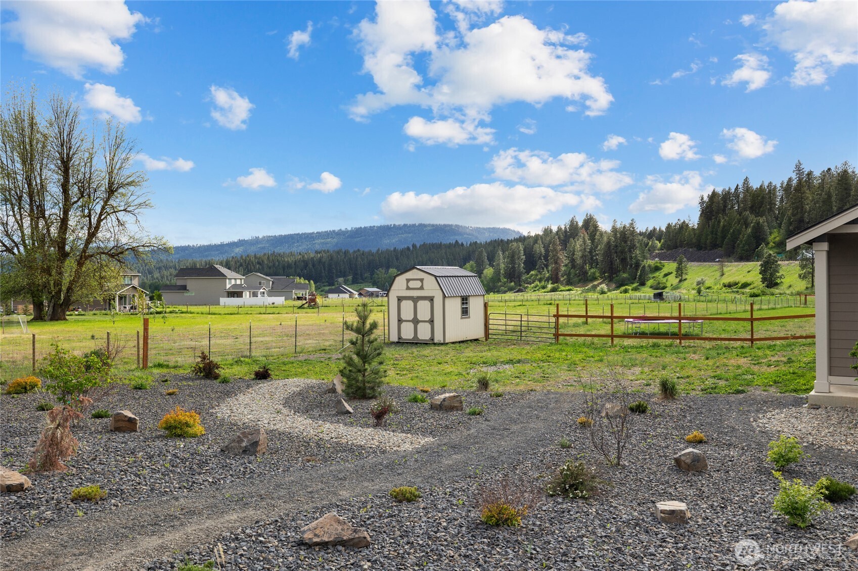 151 Burke Road Property Photo 29