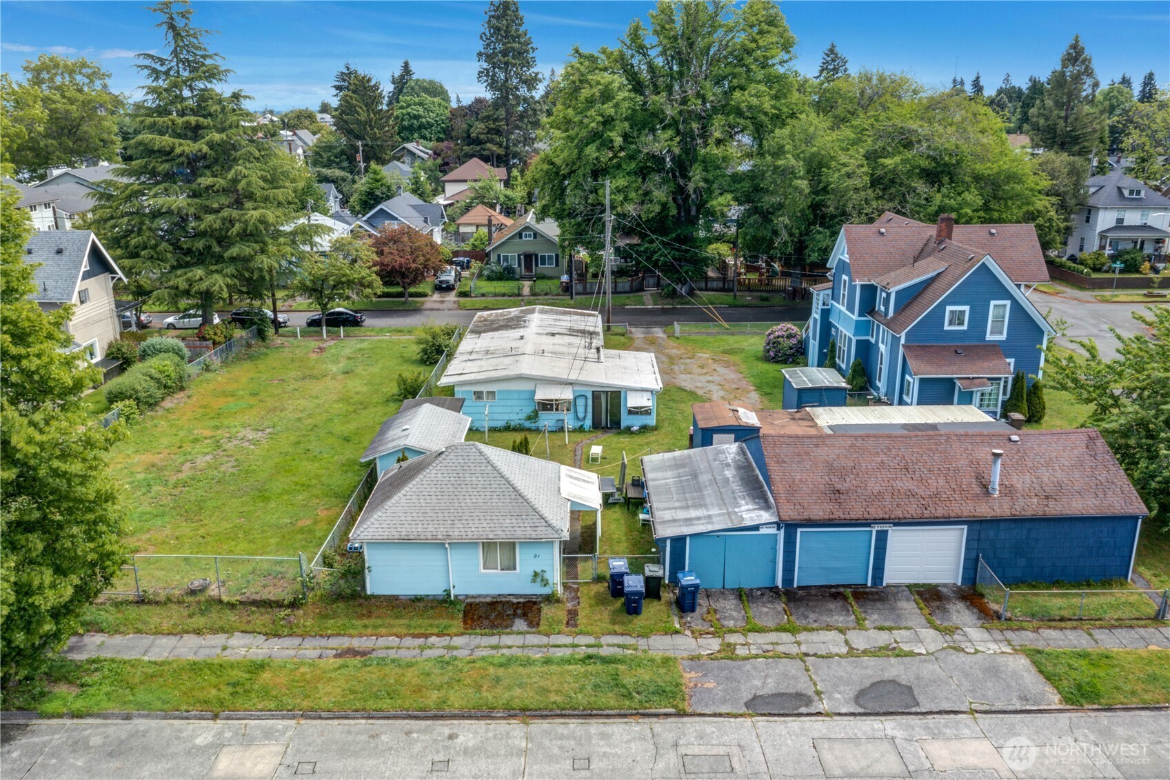 638 646 S Steele Street Property Photo 16