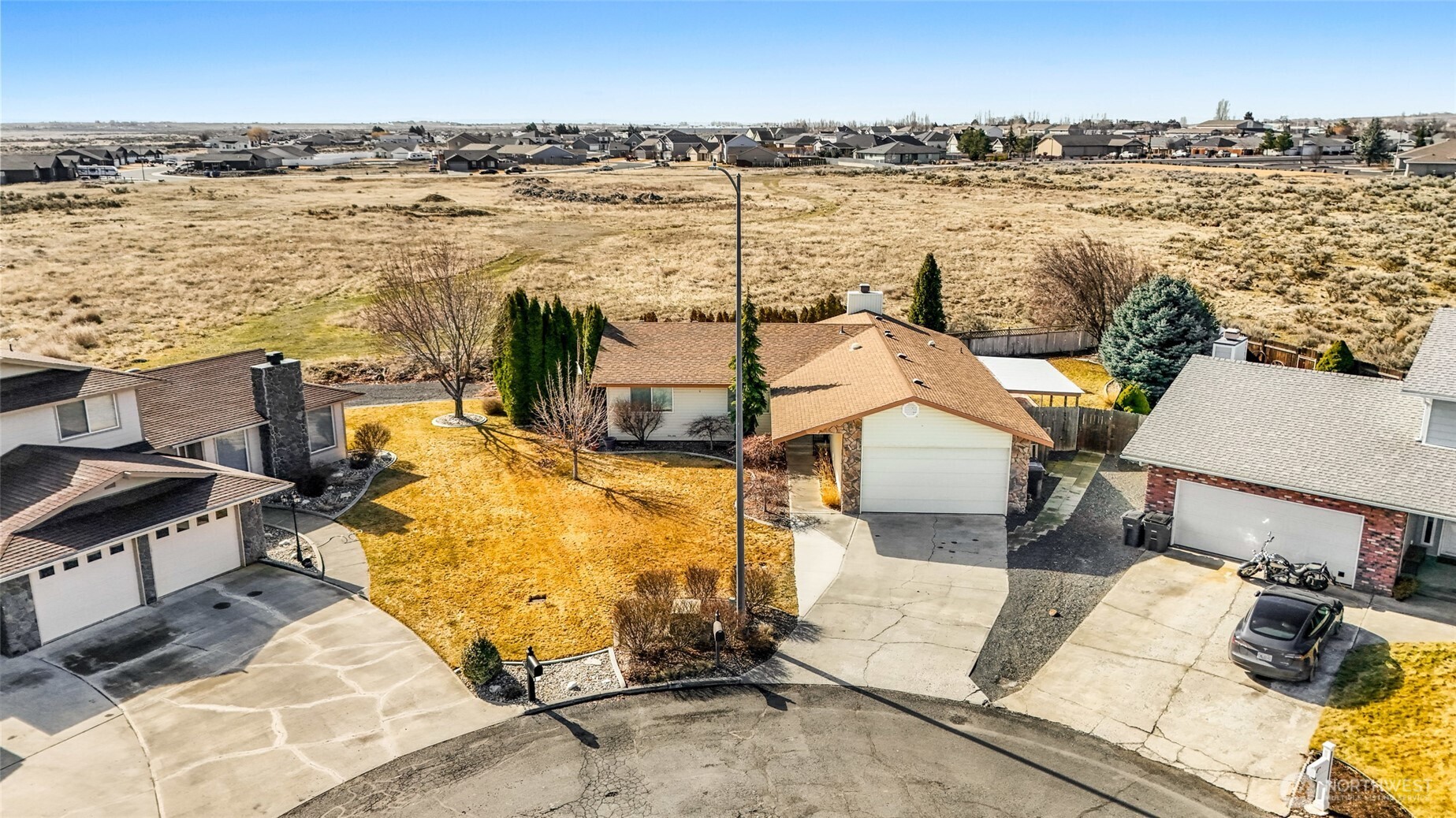 95 Ridge Drive Property Photo
