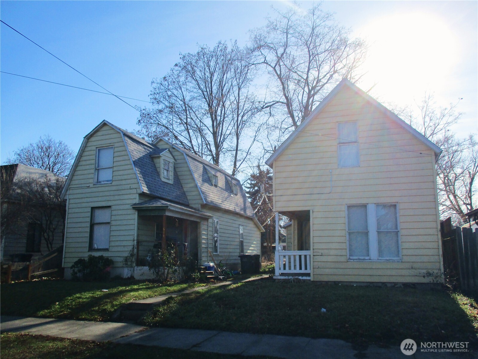 612 Pleasant Property Photo