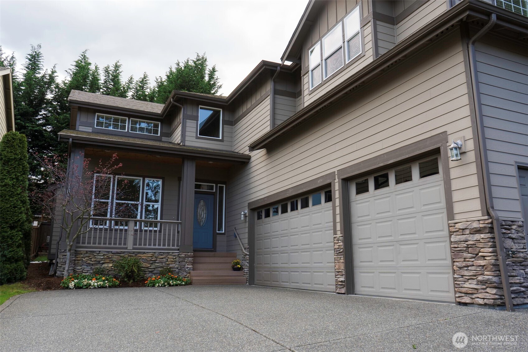 1815 Camas Avenue Property Photo 1