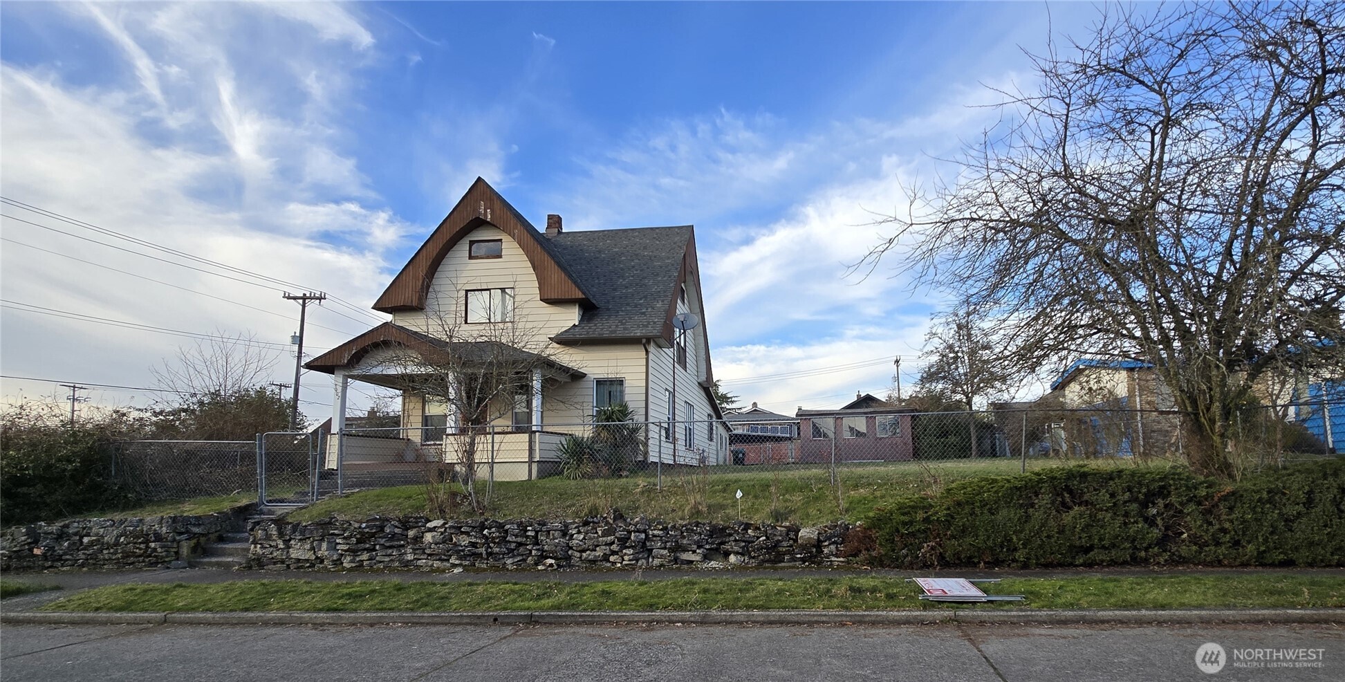 3902 S Angel Place Property Photo
