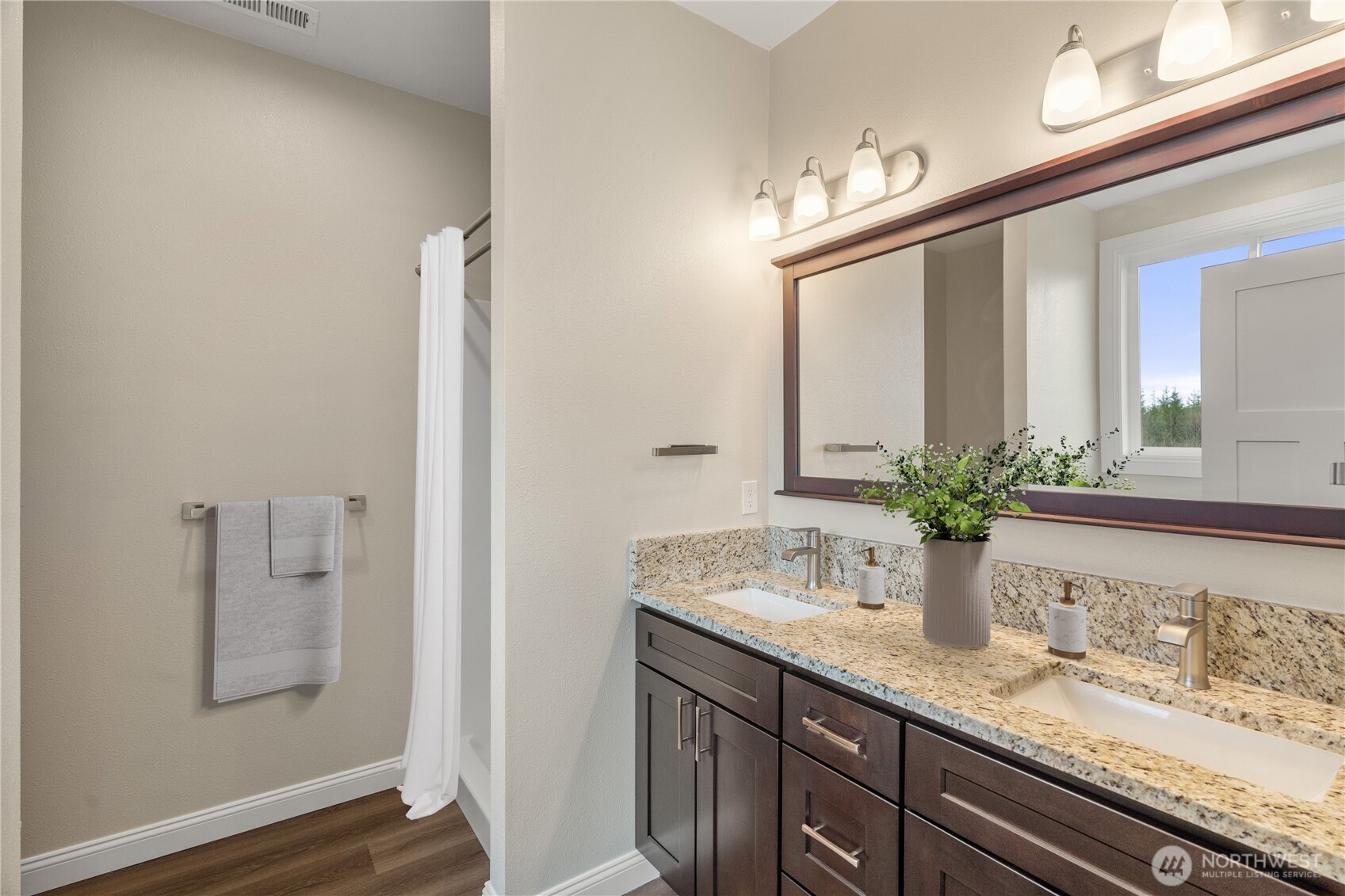 3155 Sanderling Drive Property Photo 16