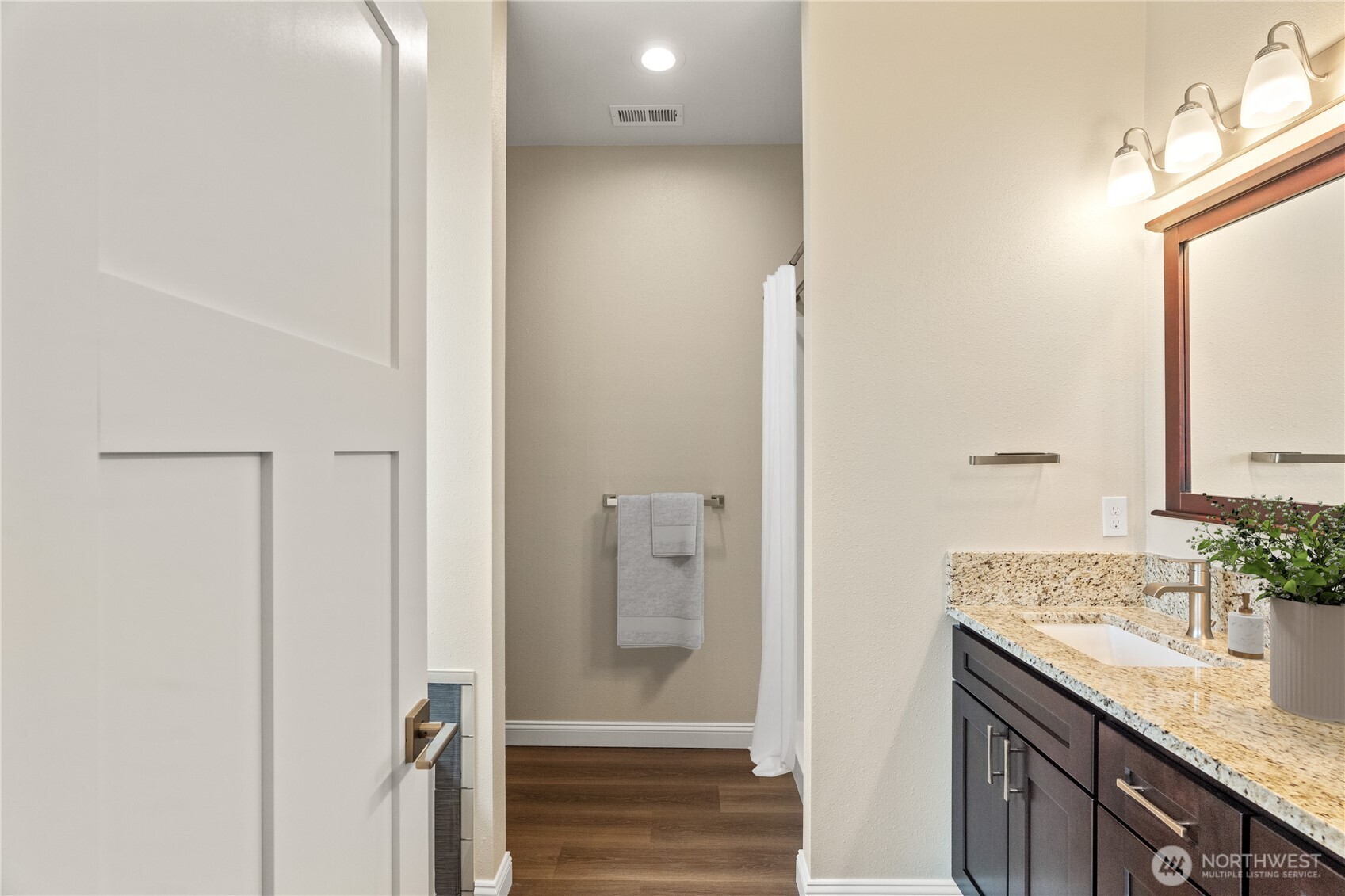 3155 Sanderling Drive Property Photo 17
