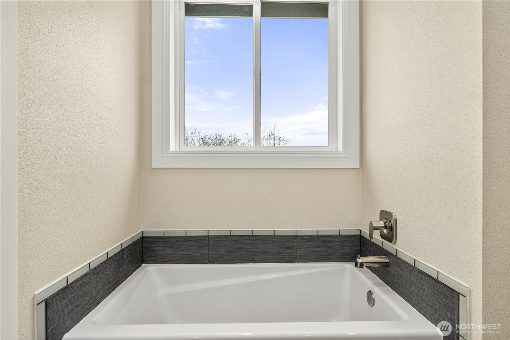 3155 Sanderling Drive Property Photo 18
