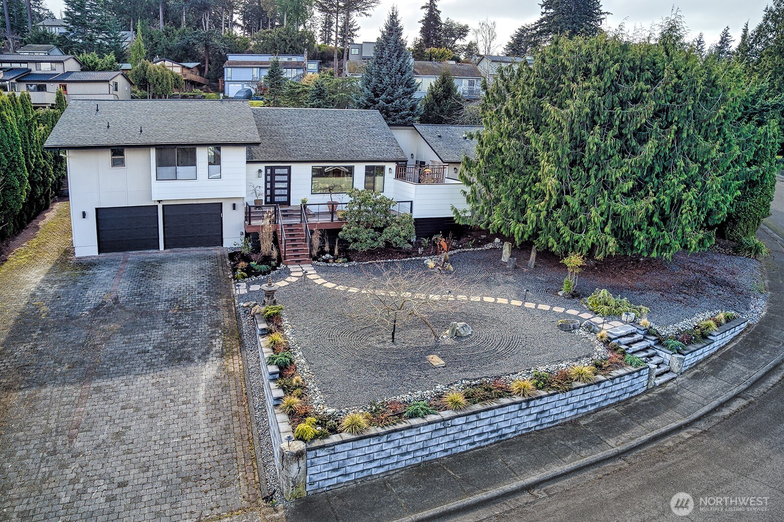 217 Bayside Place Property Photo