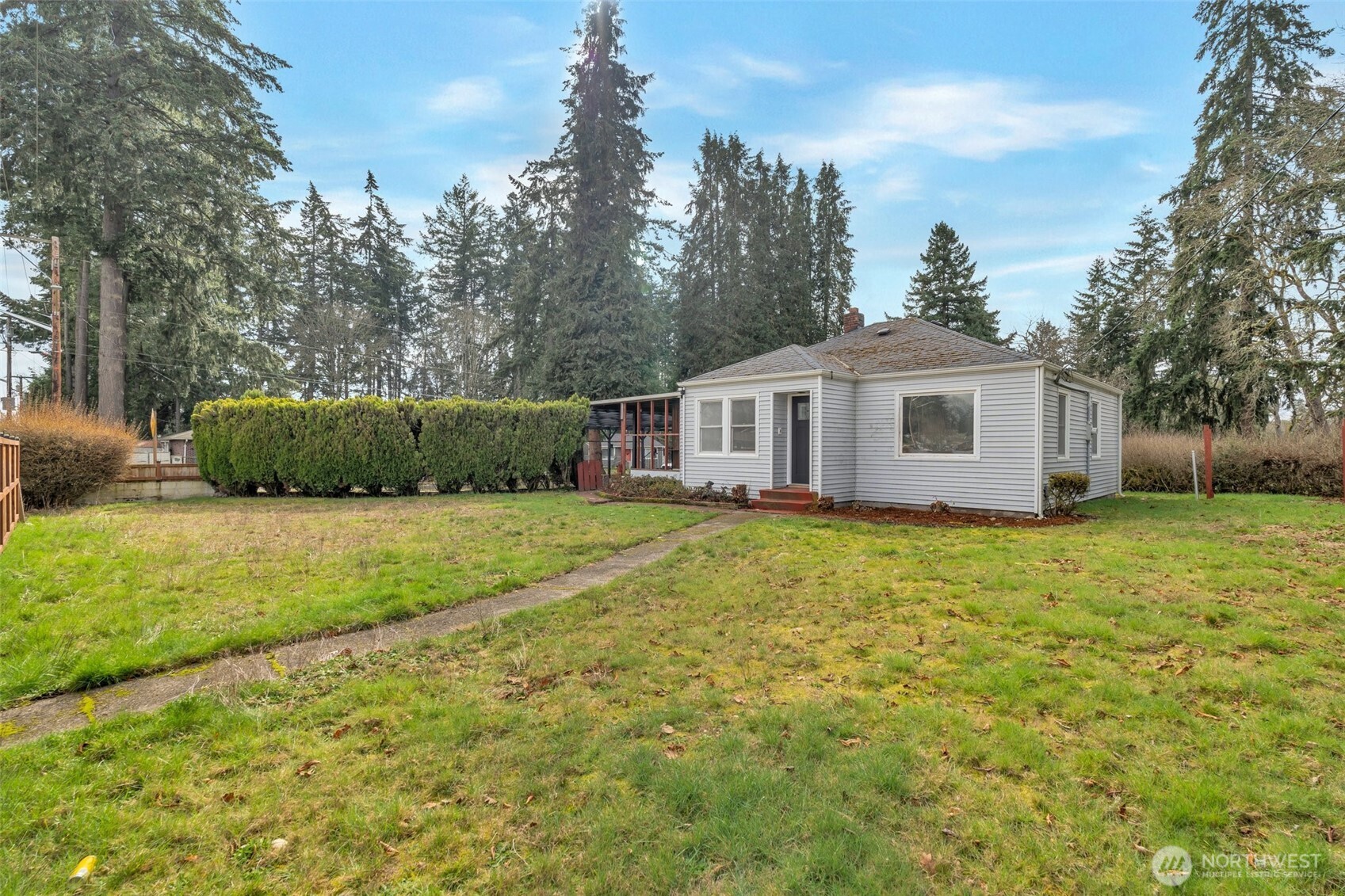 8604 Berkeley Avenue Property Photo